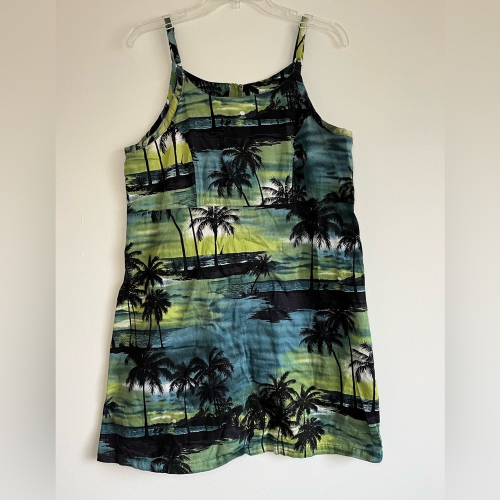 Hilo Hattie. Sleeveless Spaghetti Strap Palm Tree Dress. Size XL.